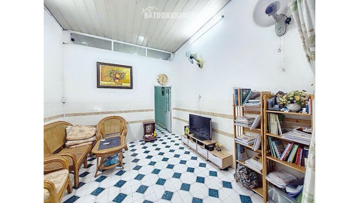 Hàng Hiếm Phước Long B, Quận 9 - Hẻm Xe Hơi-51M2-2PN-An Ninh-Gần Chợ-Chỉ 5,1Tỷ